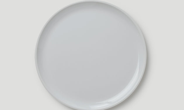 Plate 240 / White