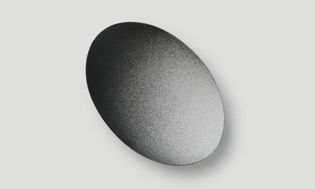 Plate 220 / Black/White