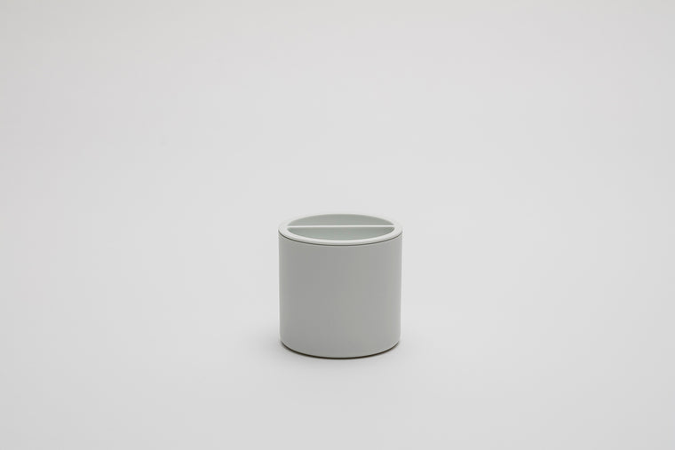 Container S / White