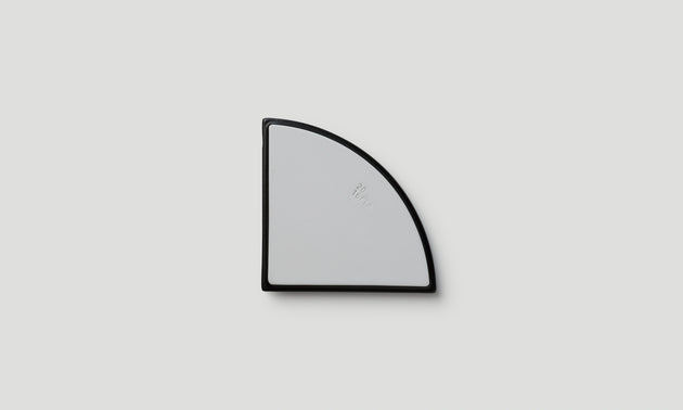 Quarter Plate 100 / Black