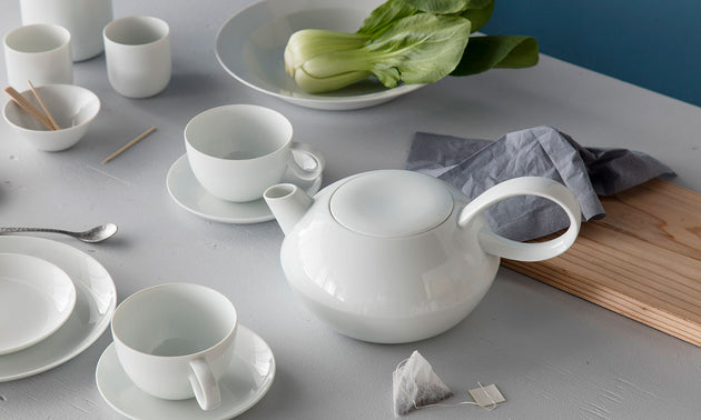 Tea Pot S / White