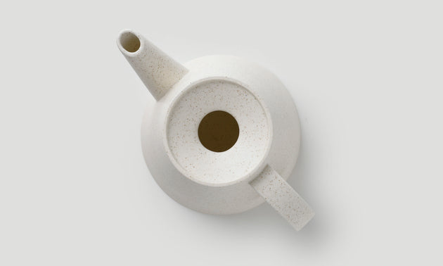 Kettle / White Sprinkle