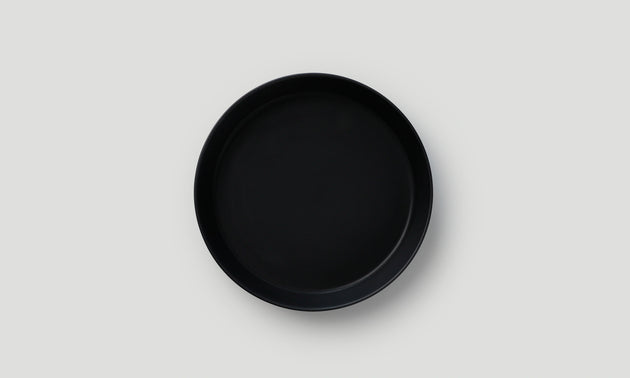 Plate 160 / Black Matt