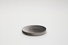 Plate 220 / Black/White