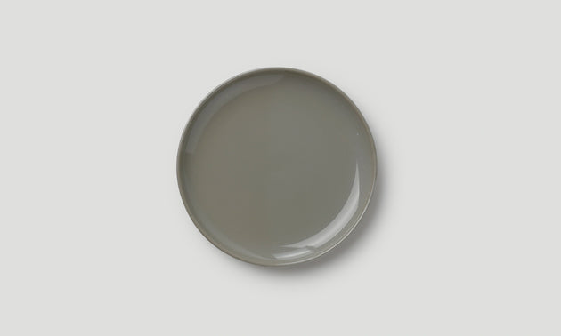 Plate 140 / Gray