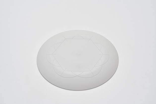 Plate 240 / White