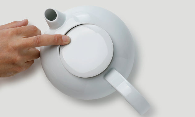Tea Pot L / White