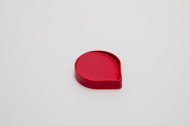 Grater / Red