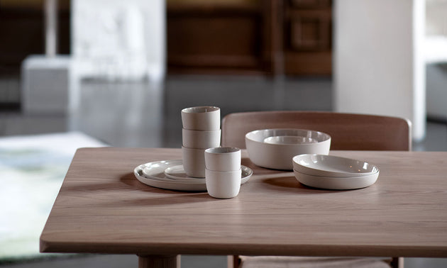Deep Plate 220 / Gray Clay